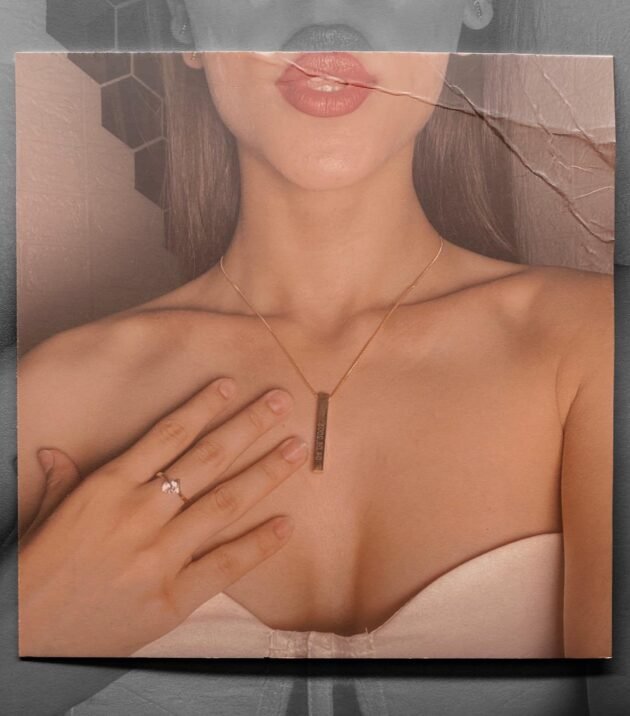2 Side Bar Necklace - Image 9
